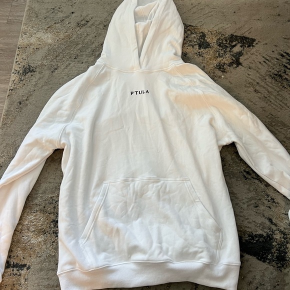 P'tula Tops - P’tula feels good hoodie